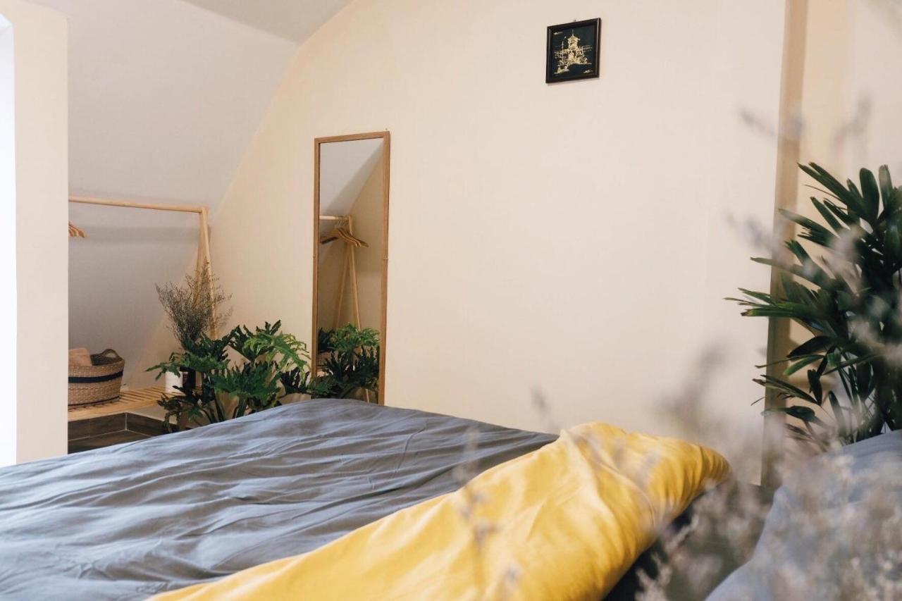 Готель Be.Ho Dalat - Attic Екстер'єр фото