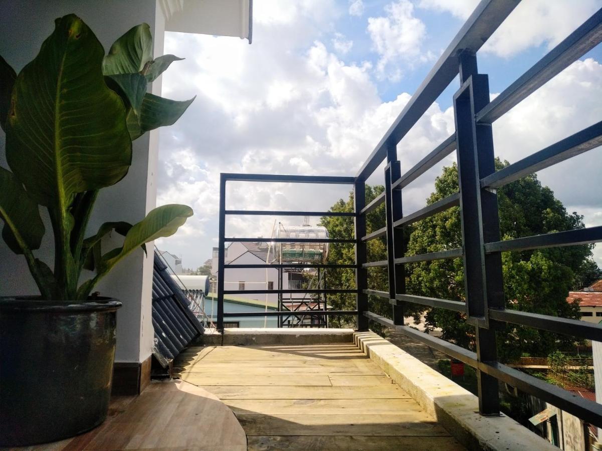 Готель Be.Ho Dalat - Attic Екстер'єр фото